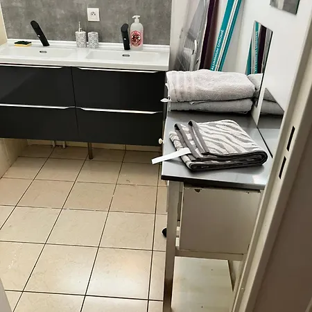 5min Gare Rer Disneyland Paris Val D'europe La Vallee Village Parking Inclus Apartamento