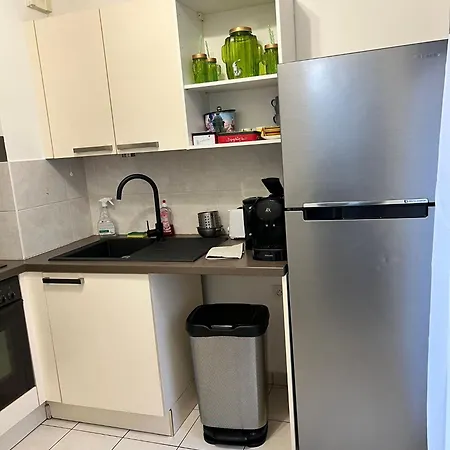 Apartamento 5min Gare Rer Disneyland Paris Val D'europe La Vallee Village Parking Inclus *